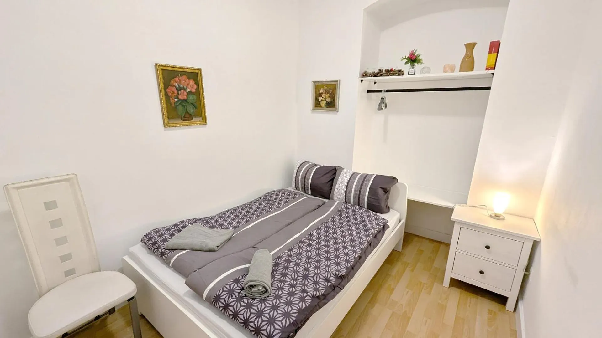 Homestay Cozy Rooms In Lugner City Area Vienna