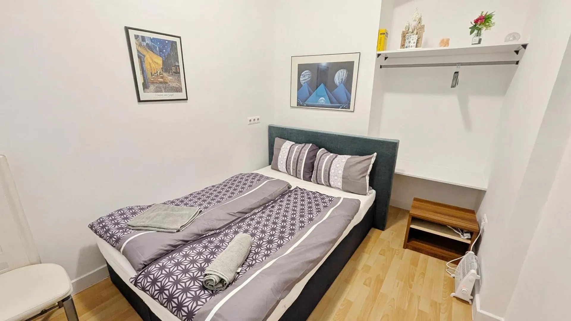 Cozy Rooms In Lugner City Area Vienna Homestay