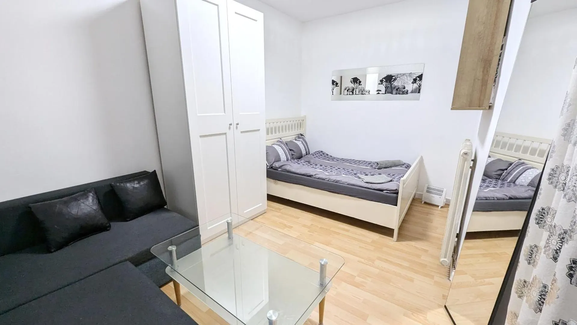 Cozy Rooms In Lugner City Area Vienna Homestay